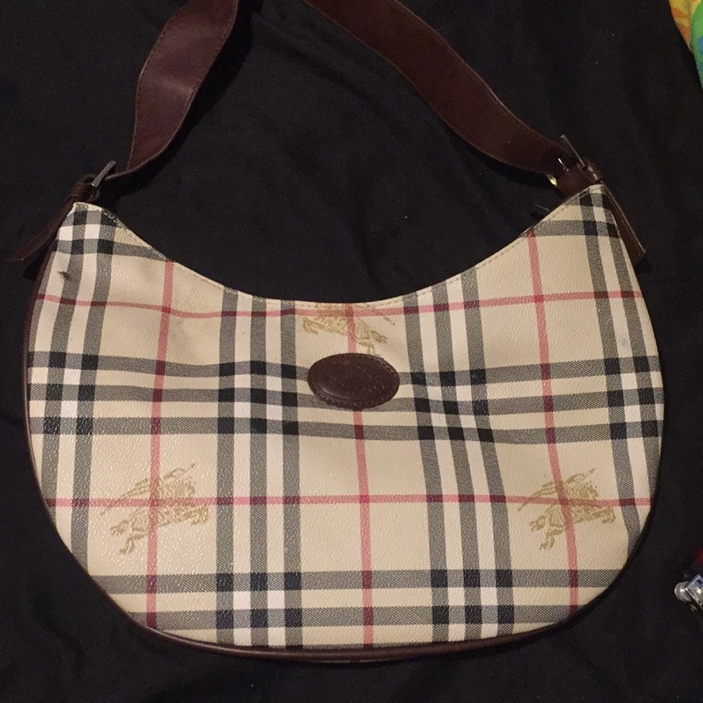 Burberry pocket book